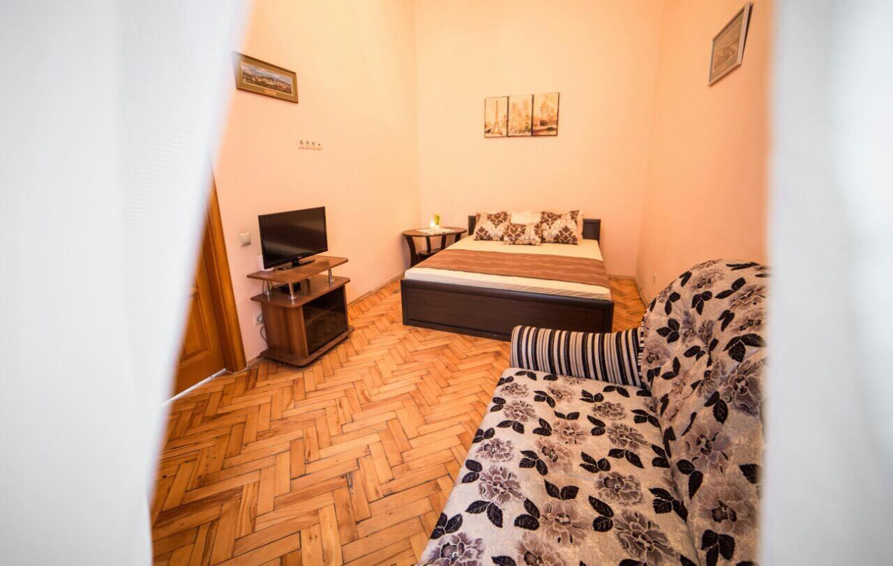 Apartment On Teatralna 7 إلفيف المظهر الخارجي الصورة